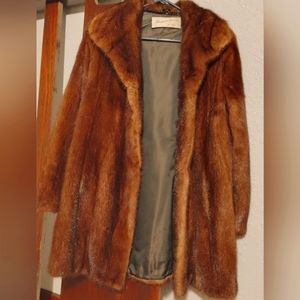 100% Genuine Mink Fur Coat.